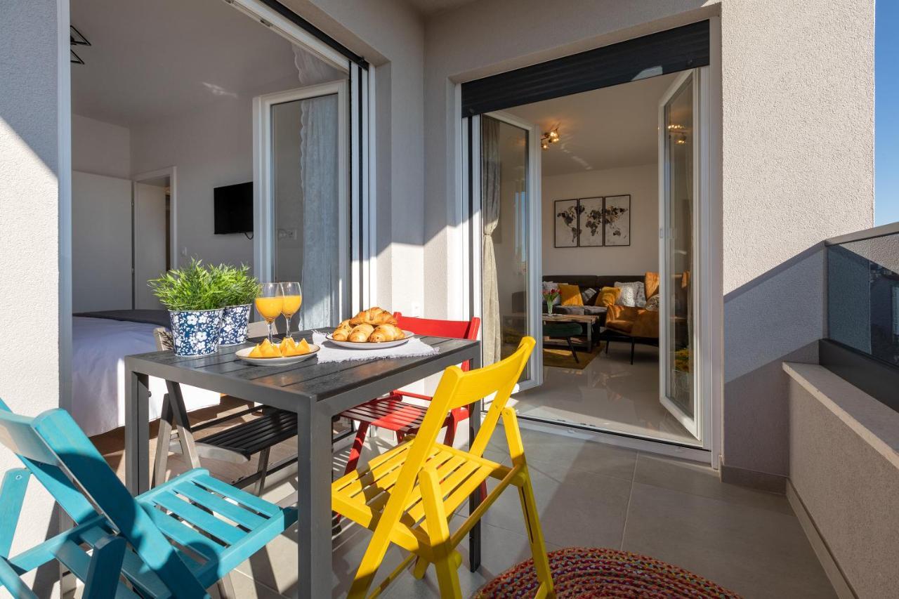 Sunny Island Apartment Trogir Exterior photo
